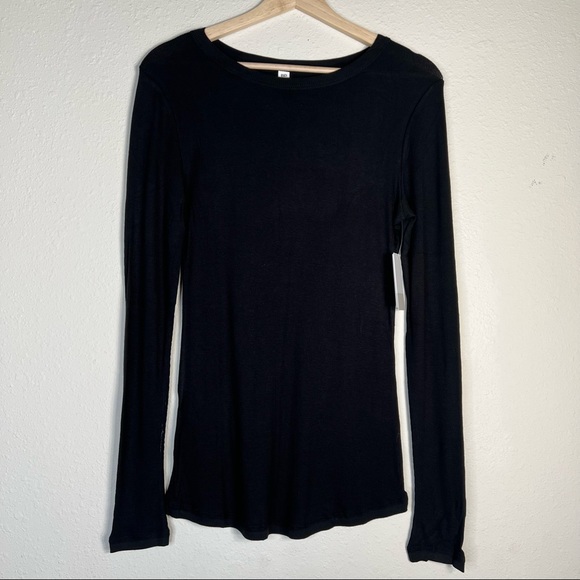 NWOT BP. Essential Long Sleeve Base Layering T- Shirt - Picture 2 of 6